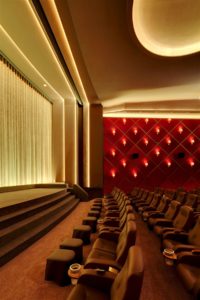 Skeie Sonate Lux - Rezidence Cinema, Saal 1, Köln